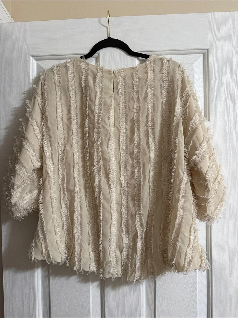 Joh Women's Cream Puff Sleeve Fringe Bubble Hem Blouse Size Medium